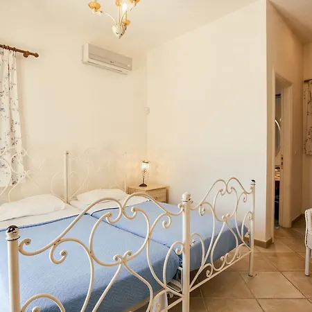 Porto Heli Villa