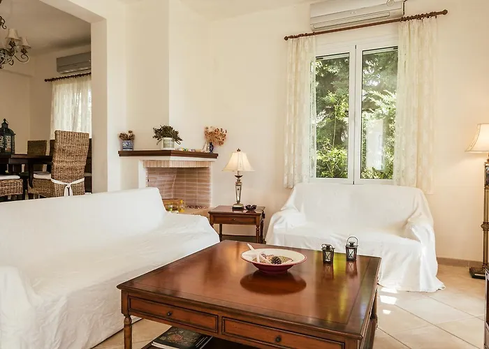 Porto Heli Villa Вилла