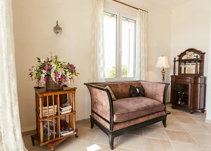 Вилла Porto Heli Villa