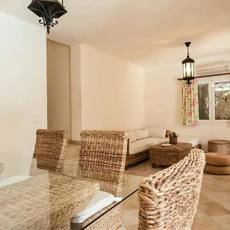 Porto Heli Villa فيلة *