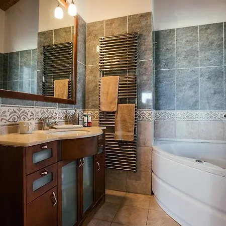 Porto Heli Villa * بورتو خيلي